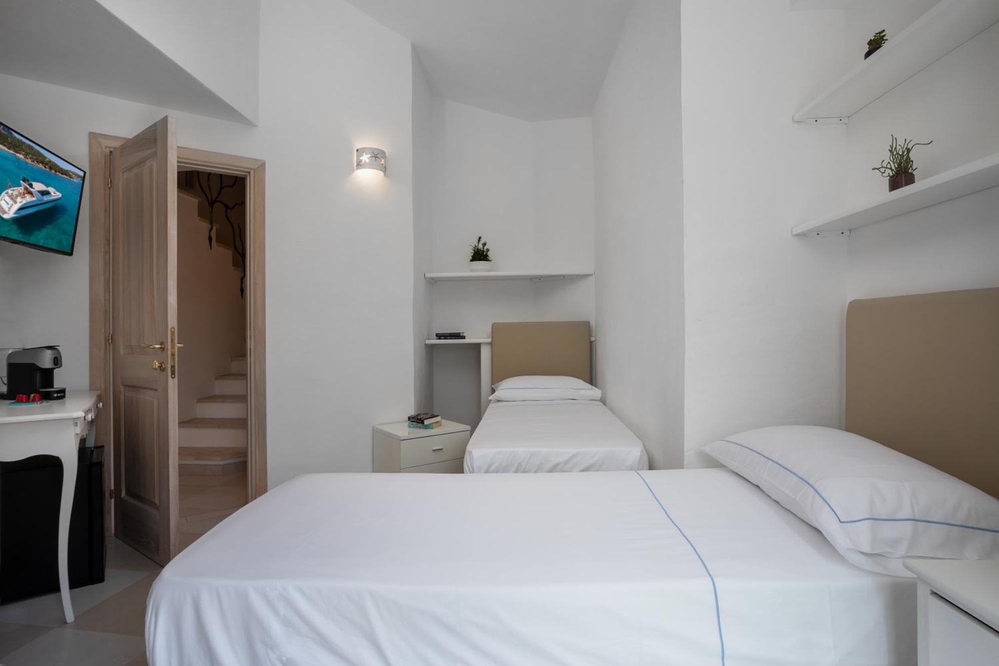 The Square Depandance Bed & Breakfast กันนิโจเน ภายนอก รูปภาพ